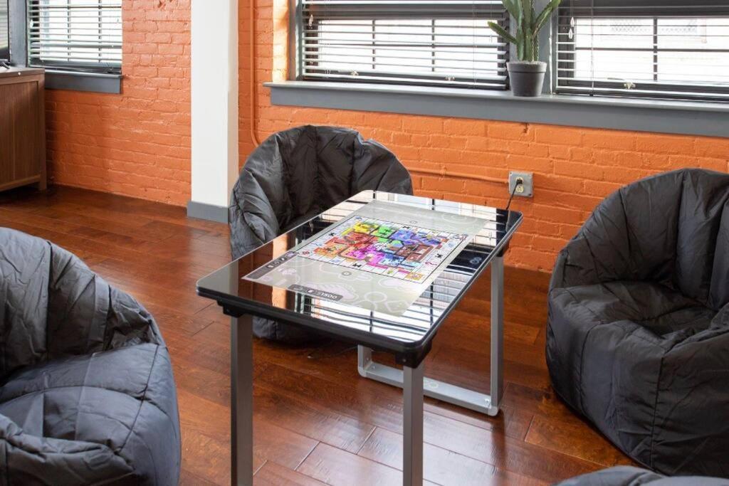 ロチェスター Centric Modern Loft W/ King Beds & Smart Gametableヴィラ エクステリア 写真