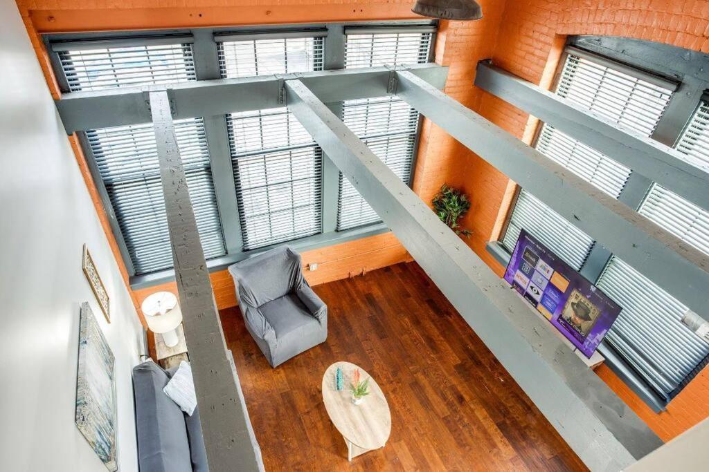 ロチェスター Centric Modern Loft W/ King Beds & Smart Gametableヴィラ エクステリア 写真